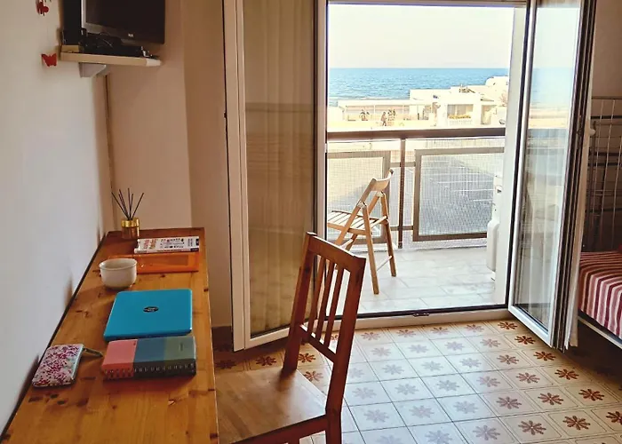 Fronte Mare Senigallia- Terrazza Esclusiva Sulla *